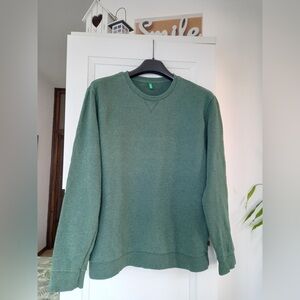 United Colors Of Benetton Men's Green Sweatshirt